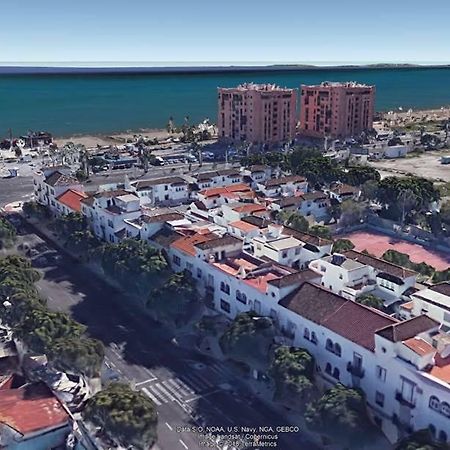 Paseo Maritimo De Poniente Malaga Exterior photo